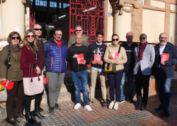 12 1 30032019 El PSOE denuncia el estado de abandono y suciedad del barrio El Real