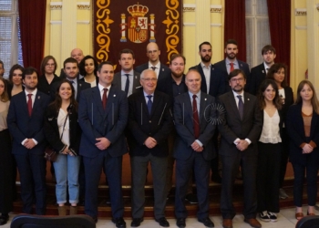 12 150319 Imbroda presenta Melilla a los alumnos de ‘Seguridad, Liderazgo y Diplomacia’