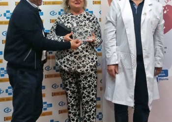 14 2 Ingesa premia la labor de Pilar Pérez Bermúdez, presidenta de ALCER-Melilla