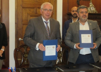 2 2 4 Defensa firmará un acuerdo con Melilla para dar formación y empleo a militares de 45 años