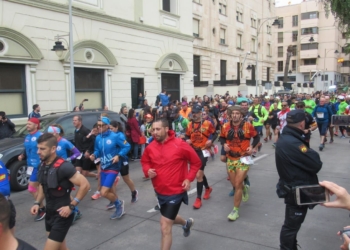 72eb7512 8913 4278 bc4f 9c750772d9b7 Competidores toman las calles de Melilla en La Africana 2019