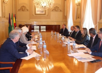 IMG 20190315 WA0020 Melilla y Ceuta se suman al plan estratégico de Andalucía para promover los puertos