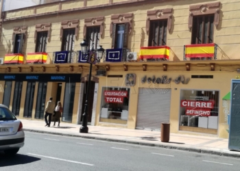 2 2 4 Un espacio de creación cultural para el centro de Melilla: objetivo de comerciantes