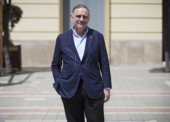 3 1 7 “Hay quien dice tener la solución a todo y crea su partido: es poco humilde”