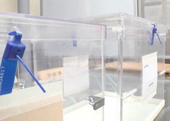 3 2 3 Las elecciones, en manos de indecisos y abstenciones: este domingo votan 59.300 personas