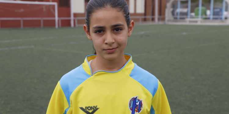 Nombre: Omayma Sahaim Aabida
Nombre deportivo: Omayma
Club: La Espiguera