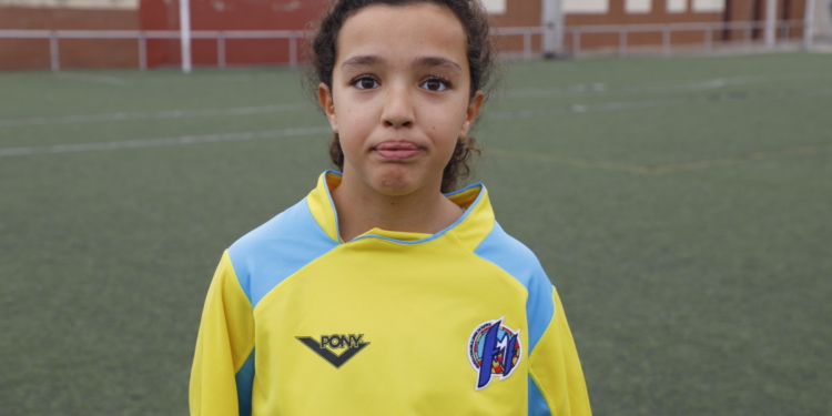 Nombre: Liliam Ismael Mohand
Nombre deportivo: Lili
Club: Espiguera Féminas