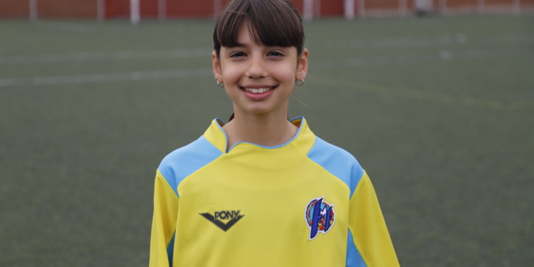 Nombre: Paola Romano Rubio
Nombre deportivo: Pao
Club: Espiguera Féminas