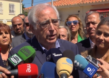 juan jose imbroda pp caravana barrio victoria acoso militantes El PP denuncia acoso a sus militantes y octavillas en contra de su formación