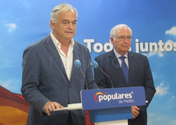 pp gonzalez pons El PP afirma que luchará por reabrir la aduana y por la ampliación del puerto