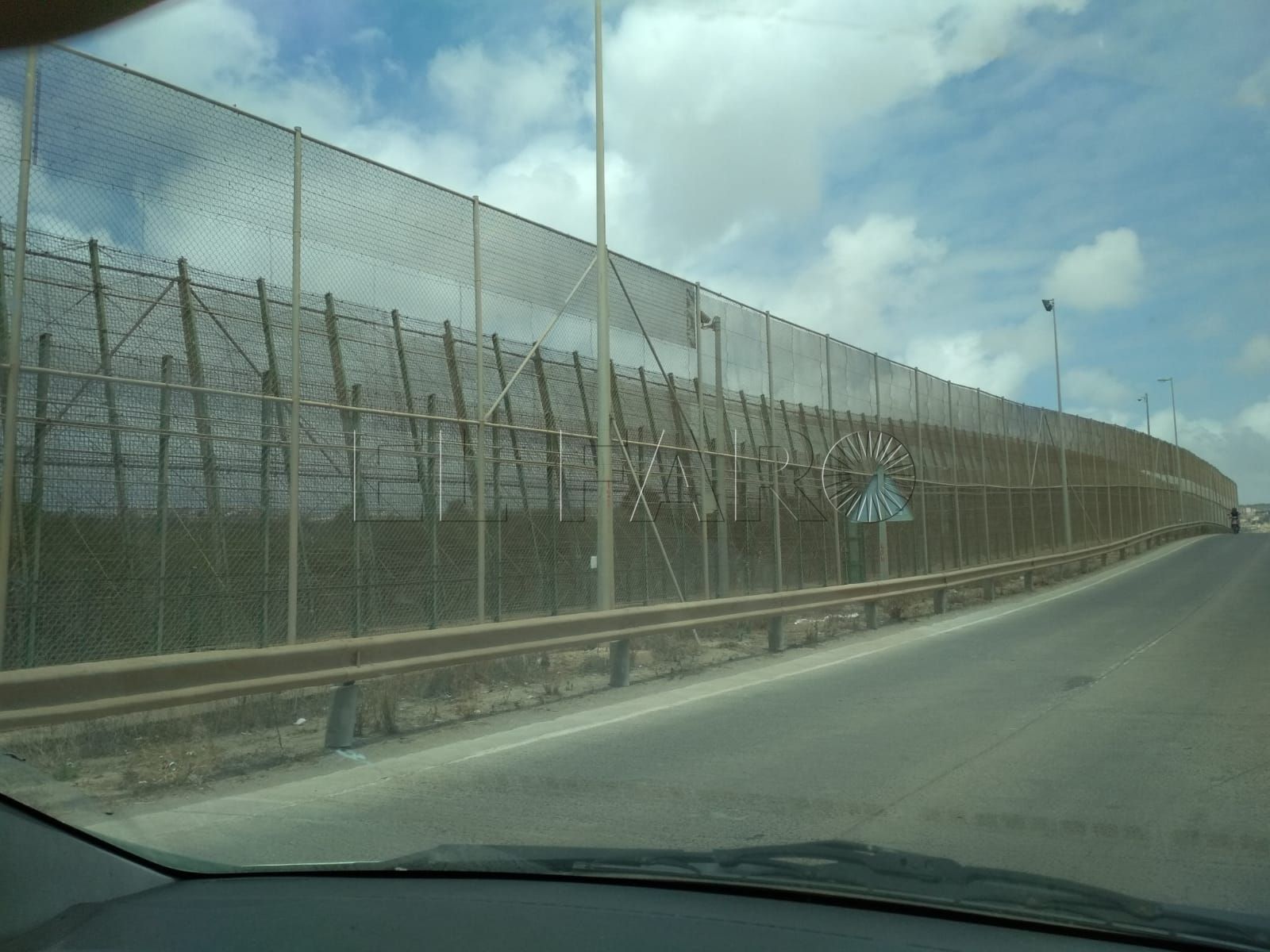 Casi 200 inmigrantes irregulares ingresaron por vía terrestre a Melilla en 15 días