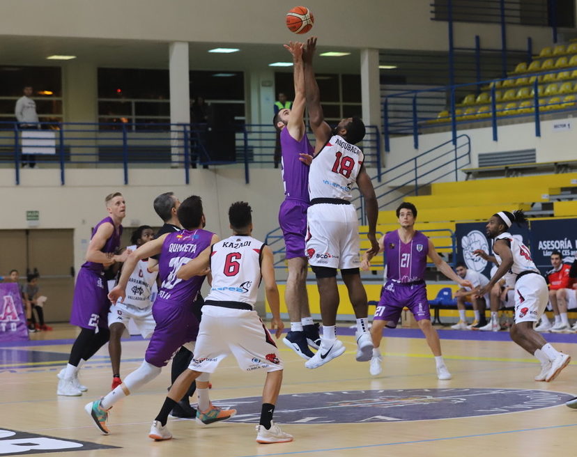 El Decano afronta su primer partido ante el Carramimbre CBC