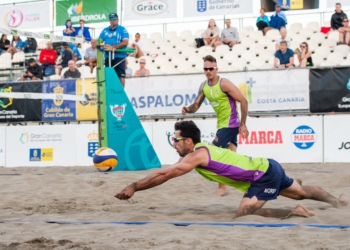 Daniel Moreno junto a su compañero de juego, en uno de los partidos de la Copa del Rey.