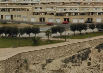 carretera alcazaba El paseo de la Alcazaba abre al público tras su reforma