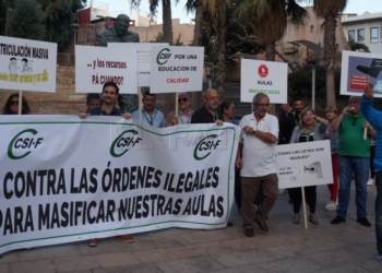 concentración csif educacion melilla 768x470 1 CSIF Educación denuncia diferencias en la interpretación de normas entre Melilla y Ceuta