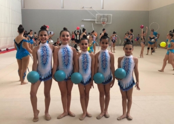 conjunto alevin El Club Virka se trae muchas medallas de Granada
