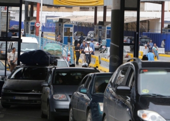 Para gestionar la carta verde hay que ir al consulado pero el trámite final debe hacerse en una frontera