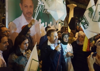 mustafa aberchan cpm pega carteles municipales CpM pide la confianza en las próximas elecciones