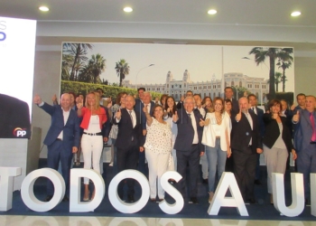 pp candidatos elecciones locales presentacion Imbroda presenta su lista para 26M: "Vienen a hacer melillismo"