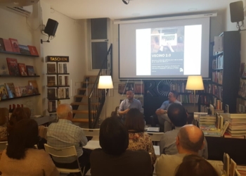 presentacion libro vecino redes sociales convivencia informacion ‘Vecino 2.0’ busca educar de forma práctica sobre el uso de las redes sociales