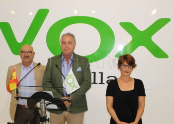 vox 1 Vox promete mejorar las condiciones laborales de los bomberos