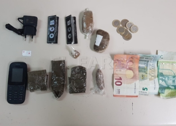 detenido trafico hachis La Policía Local detiene a un individuo por presunta venta de hachís