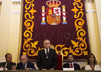 eduardo castro sesion constitutiva asamblea melilla Internet y las redes sociales ya reflejan los primeros cambios en el futuro Gobierno