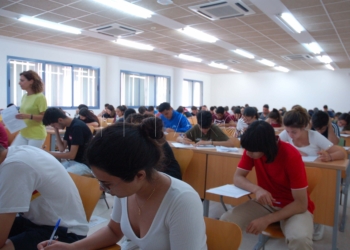 pevau selectividad melilla Los estudiantes comienzan los exámenes de la PEvAU