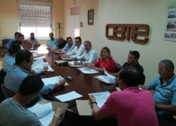 reunion ceme sector hostelero melilla El acercamiento entre la CEME y el sector hostelero busca revitalizar el gremio