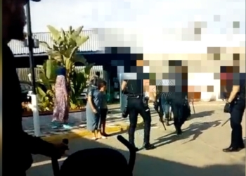 3 1 Incidentes al desalojar a una familia a la que han denegado asilo