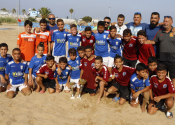 El CF Rusadir, como campeón territorial, y la UD Melilla, como subcampeón, se han desplazado a tierras gaditanas con la intención de lograr el entorchado nacional.