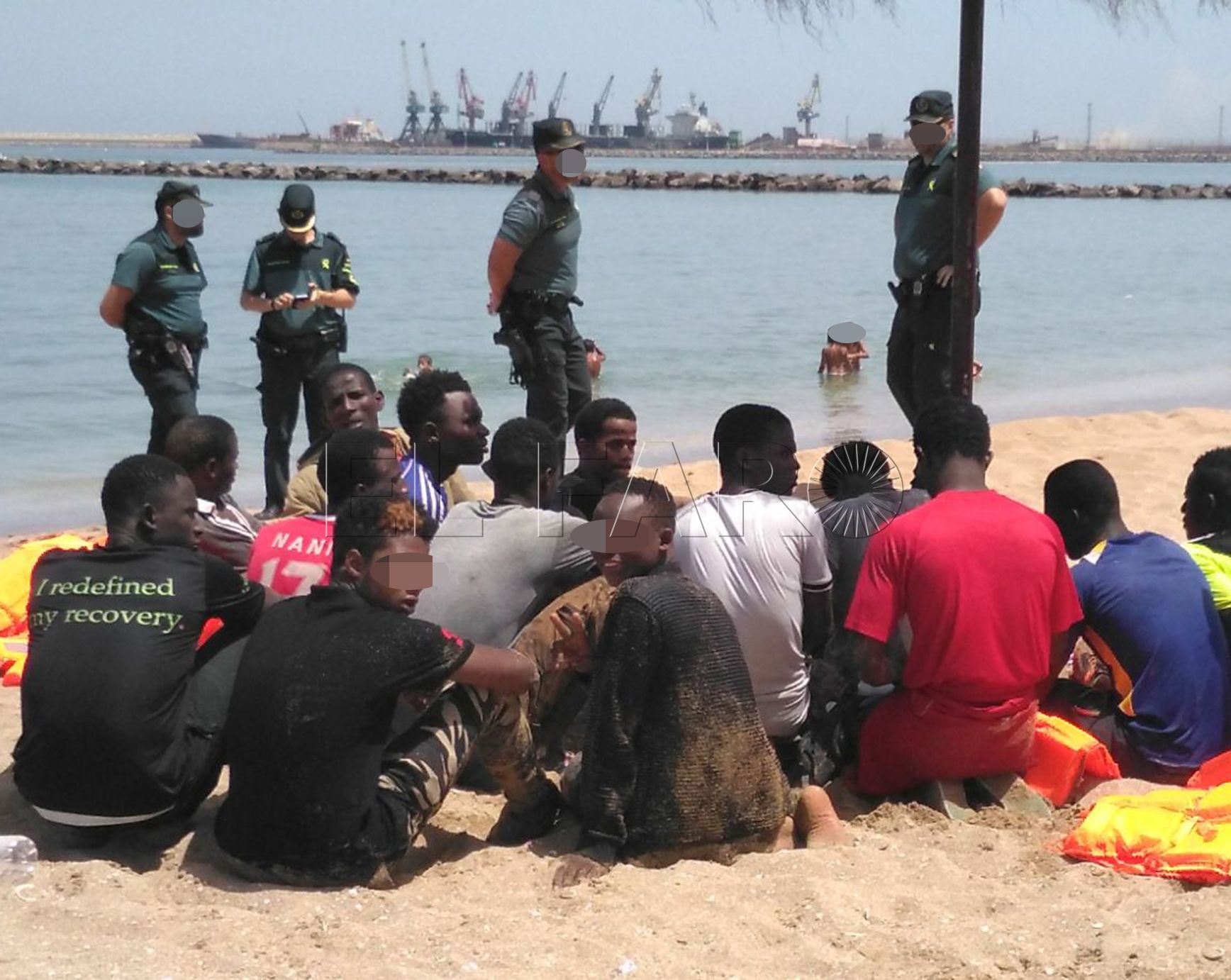 Sigue bajando el número de inmigrantes irregulares que entra en Melilla