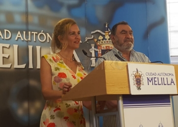 elena fernandez trevino pepe megias premio poesia Prevén ampliar el horario de la biblioteca de Melilla en agosto