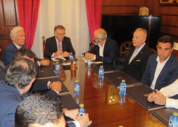 plataforma empresarios Empresarios solicitan a la Ciudad una bolsa de vehículos en Farhana para facilitar el trabajo en la frontera