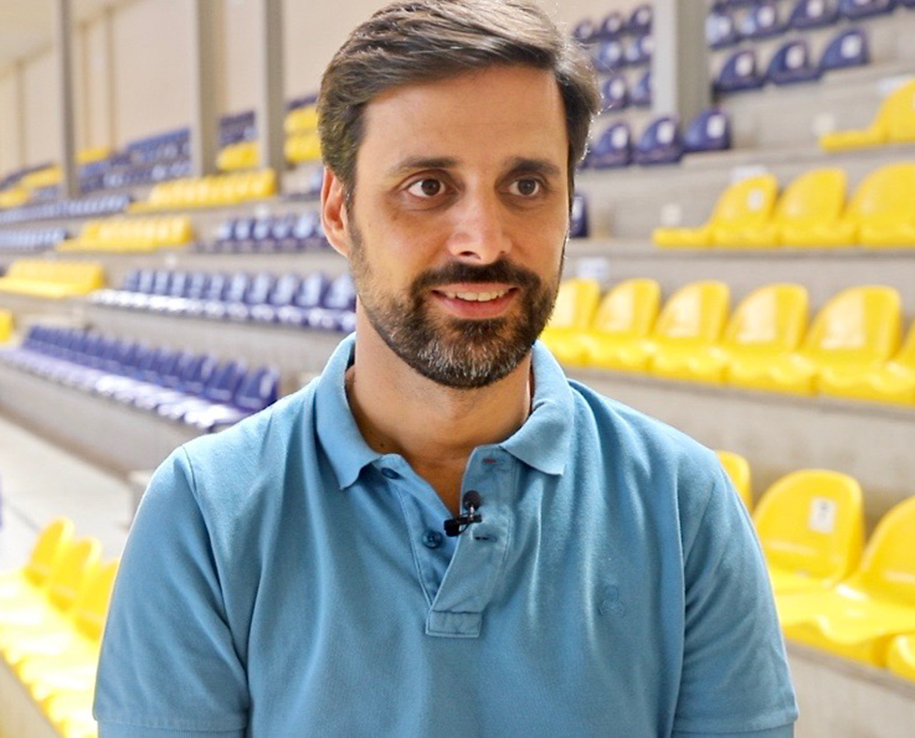 Alejandro Alcoba hace un repaso del equipo antes de iniciar la pretemporada