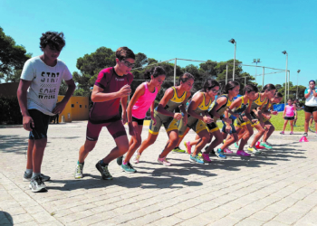 69608685 2600843653294193 4488197105847894016 o El Campus TriMelilla llega a su ecuador con una charla vial y la disputa de un duatlón