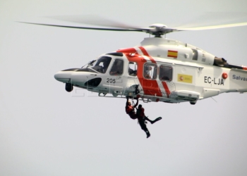 Espectacular rescate en el mar de Alboran. Semana Náutica 2019 Horcas Coloradas, escenario de un espectacular simulacro de salvamento marítimo