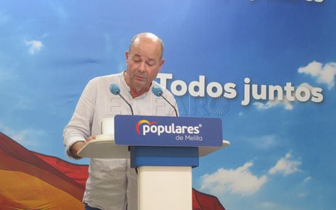 Conesa: “Si el Gobierno no tiene programa que se descarguen de la web el del Partido Popular”