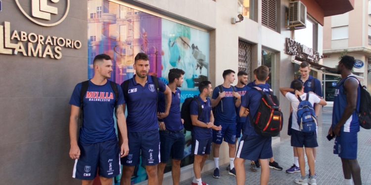 Primeros sudores para los jugadores de la primera plantilla del Melilla BC