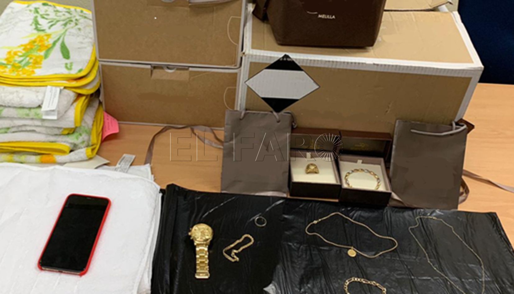 Detenido un 'influencer' por estafa por Internet