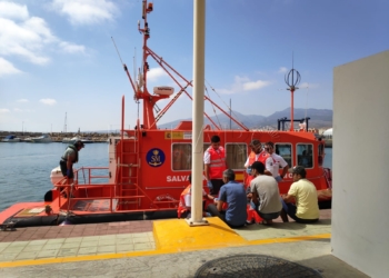 salvamento maritimo tres inmigrantes llegan melilla Ampliación. Dos recates en las Islas Chafarinas: uno de 3 migrantes y otro más con 48
