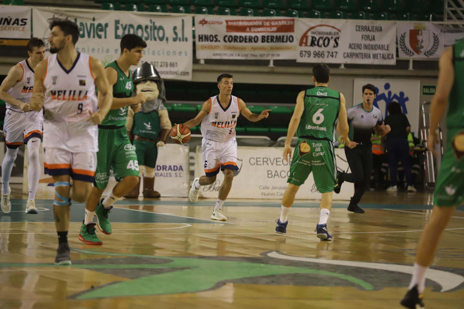 Derrota del Melilla BC frente al Cáceres BC