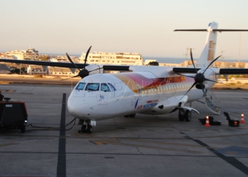 avion air nostrum Las islas, Ceuta y Melilla analizarán el alza de billetes aéreos a la Península