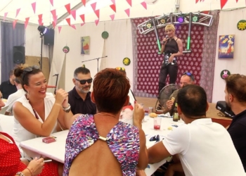 carola de jaen desprende su picardia por la feria Carola de Jaén desprende su picardía por la Feria