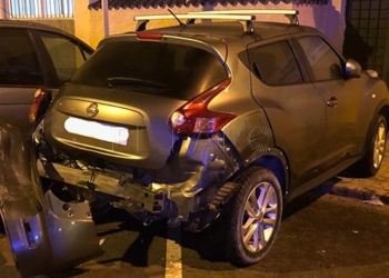 colision cohe 2 Un menor que conducía un vehículo colisiona con otros tres