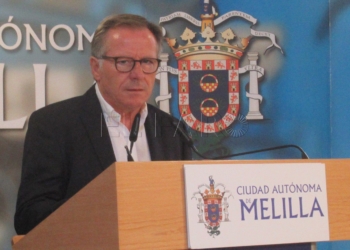 eduardo castro CpM no confirma al presidente de la Ciudad si estará o no en el Día de Melilla