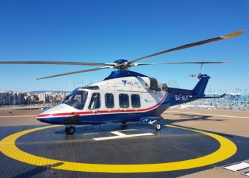 helicoptero La línea de helicóptero de Helity que une Ceuta con Melilla y Andalucía llega a 46.700 viajeros