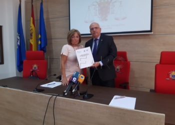 Convenio Nace un convenio para dar asistencia jurídica a los enfermos de cáncer