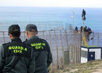 Inmigración JUCIL denuncia el control a los guardias civiles que están de baja