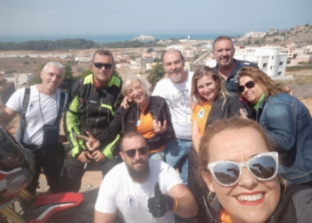 amigos de las motos ciudad de Melilla La asociación Amigos de la Moto realiza una recogida de alimentos para la Casa Cuna de Nador